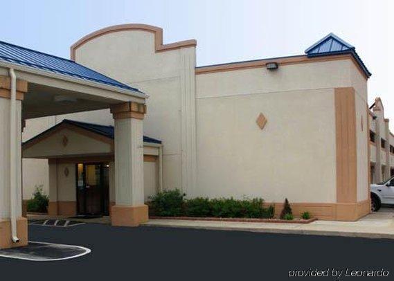 エコノ ロッジ Cloverdale エクステリア 写真
